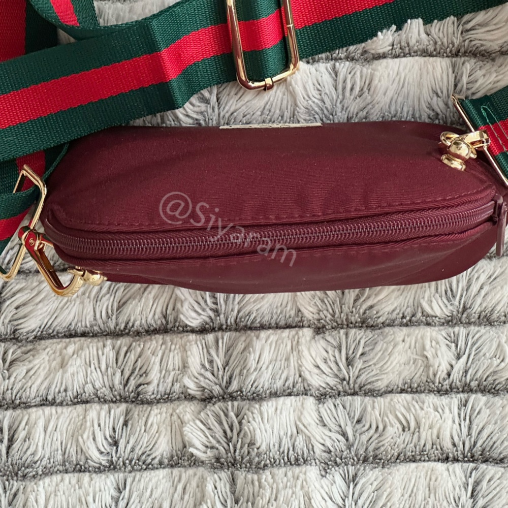 Gucci clutch to crossbody - Picture 2 of 7
